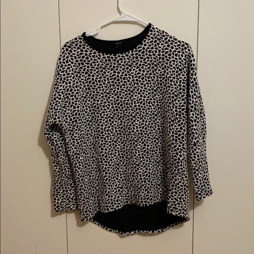 Leopard print top